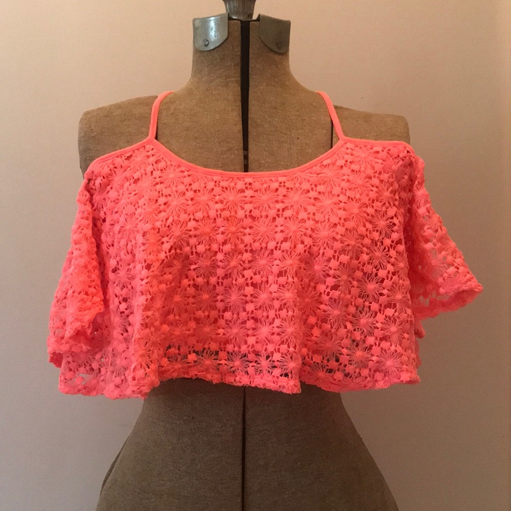 Salmon crop top